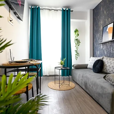 Old Town Charm - Modern & Comfortable Accommodation In The Heart Of The City Bukarest Exterior foto