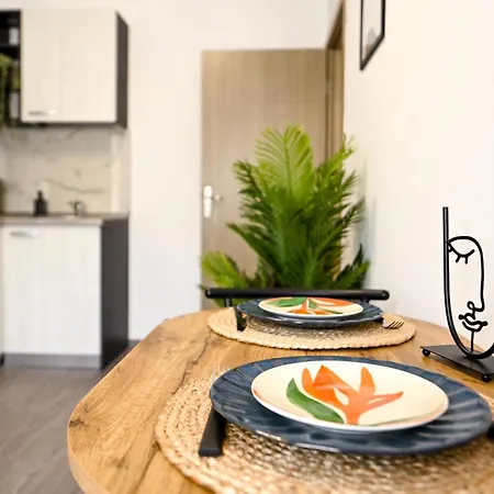 Old Town Charm - Modern & Comfortable Accommodation In The Heart Of The City Bukarest Exterior foto