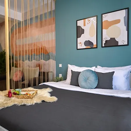 Old Town Charm - Modern & Comfortable Accommodation In The Heart Of The City Bukarest Exterior foto