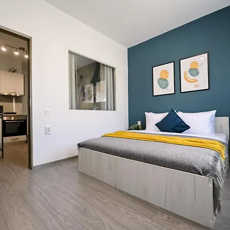 Old Town Charm - Modern & Comfortable Accommodation In The Heart Of The City Bukarest Exterior foto