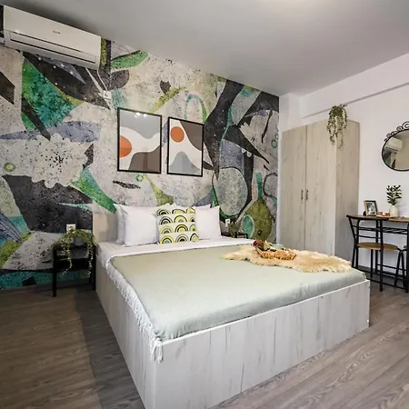 Old Town Charm - Modern & Comfortable Accommodation In The Heart Of The City Bukarest Exterior foto