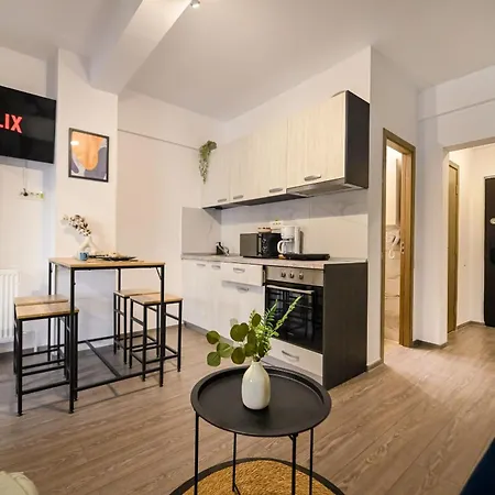 Old Town Charm - Modern & Comfortable Accommodation In The Heart Of The City Bukarest Zimmer foto