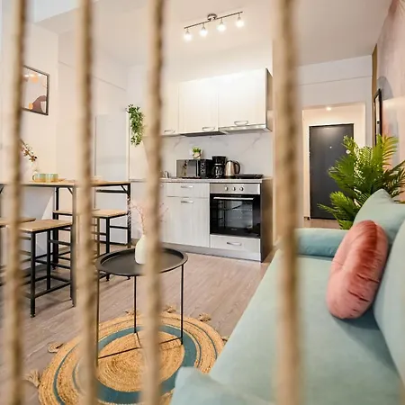 Old Town Charm - Modern & Comfortable Accommodation In The Heart Of The City Bukarest Zimmer foto
