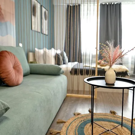 Old Town Charm - Modern & Comfortable Accommodation In The Heart Of The City Bukarest Zimmer foto