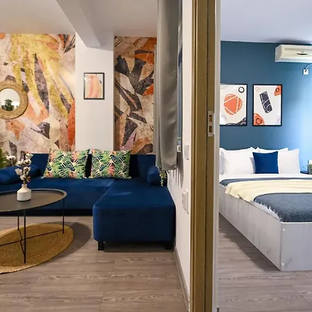 Old Town Charm - Modern & Comfortable Accommodation In The Heart Of The City Bukarest Zimmer foto