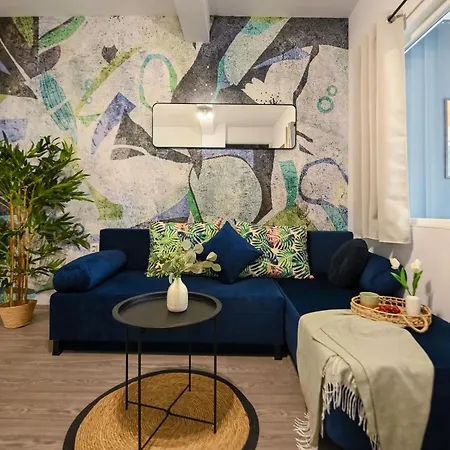 Old Town Charm - Modern & Comfortable Accommodation In The Heart Of The City Bukarest Zimmer foto