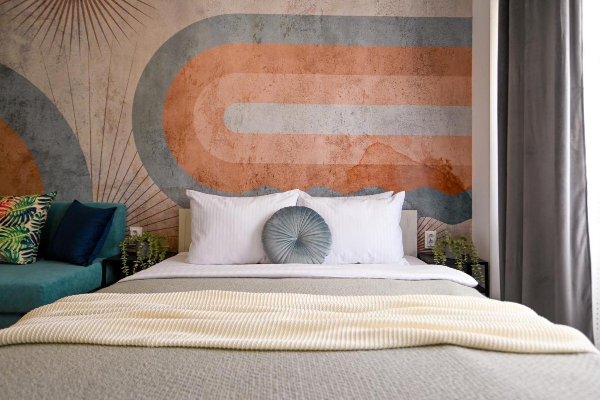 Old Town Charm - Modern & Comfortable In The Heart Of The דירה *
