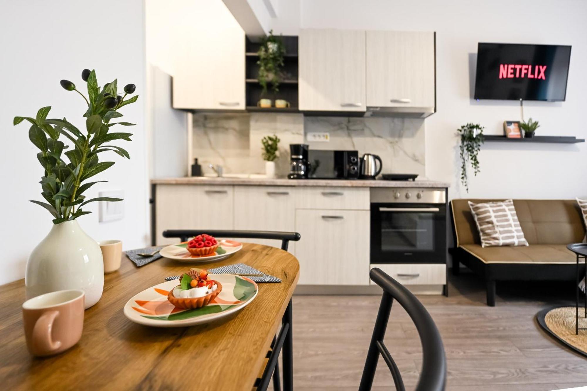 דירה Old Town Charm - Modern & Comfortable In The Heart Of The
